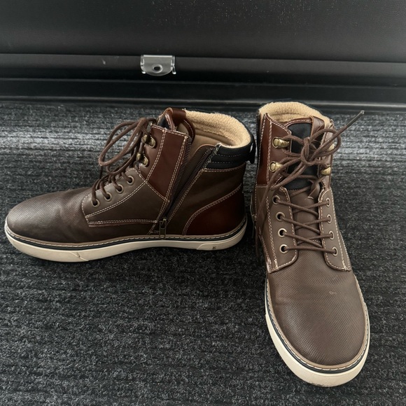 Denver Hayes, size 9 men's fashion boots - Picture 2 of 7